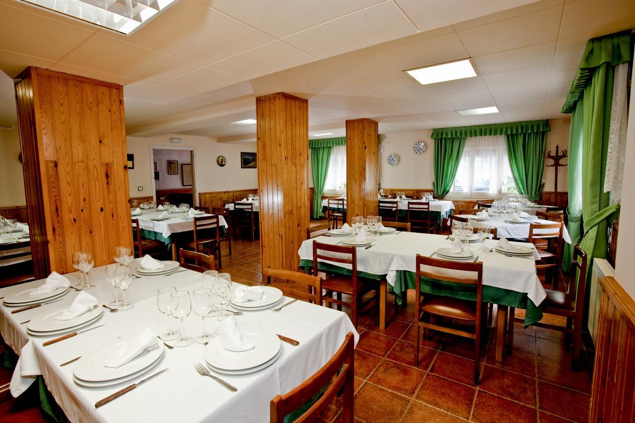 Hotel Montseny Espuy エクステリア 写真